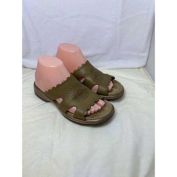 Dansko Eve Aztec Sun Women's Sz 8-8.5 / 39 Brown Leather Slip On Sandals Slides - Picture 1 of 11
